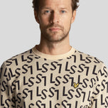 Lyle & Scott Monogram Sticked Golf Crew Neck - Sand Dune